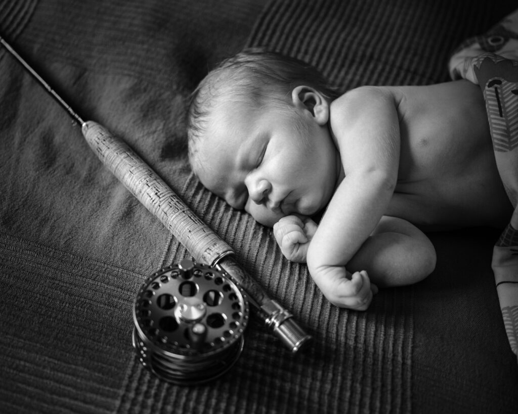 Newborn-kuva vauvasta – Valokuvaamo KLIK Tampere